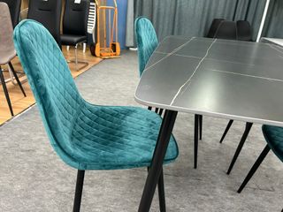 Mesa con 4 sillas ¡ENVIO Y PAGO EN CASA!