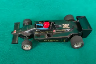 Scalextric LOTUS JPS MK4