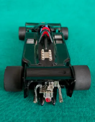 Scalextric LOTUS JPS MK4