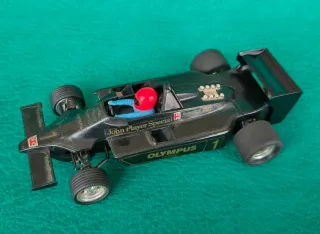 Scalextric LOTUS JPS MK4