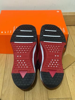 Nike Metcon 10 Talla 40.5 Rojo/Negro Unisex