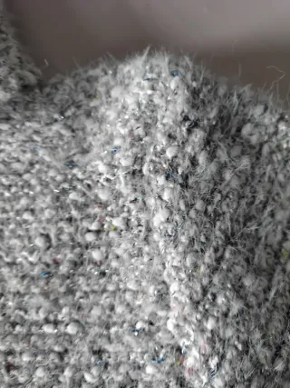 Jersey de mujer cuello alto gris