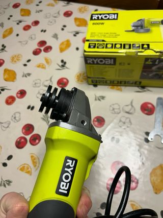 Smerigliatrice Ryobi 600W 115mm