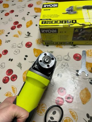 Smerigliatrice Ryobi 600W 115mm
