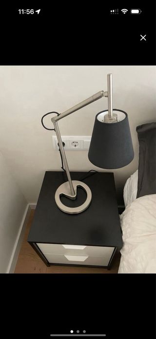 Lámpara flexo mesa despacho/mesita noche.