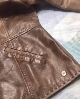 CHAQUETA YERSE DE PIEL