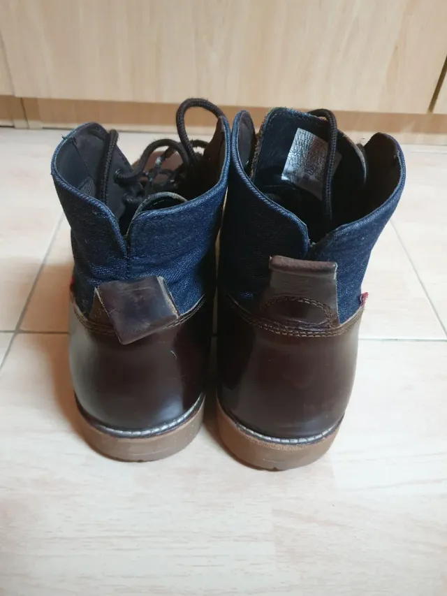 ULTIMO PRECIO!!Botas originales Levis de cuero