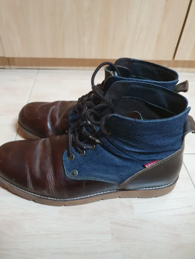 ULTIMO PRECIO!!Botas originales Levis de cuero