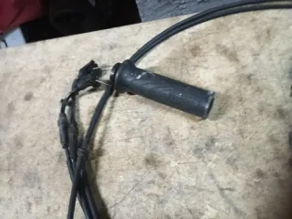 Puño y cables acelerador Piaggio MP3 500