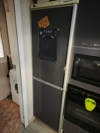 Nevera Liebherr 190cm con Congelador