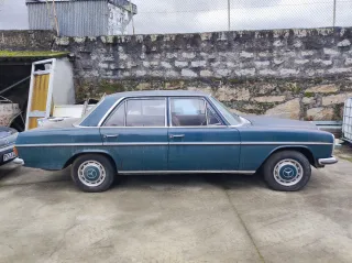 Mercedes-Benz 250 1979