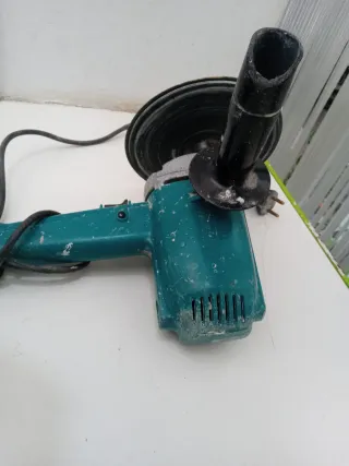 Lijadora Makita