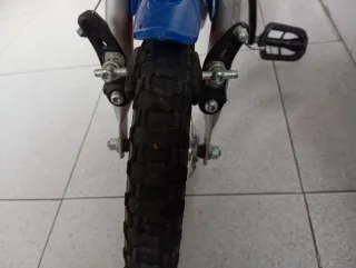 Bicicleta infantil 12 pulgadas BH California