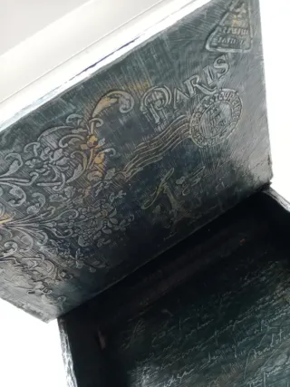 Caja decorativa libro antiguo