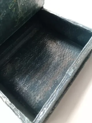 Caja decorativa libro antiguo