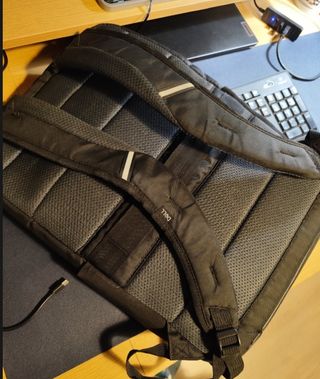 Mochila Dell Profesional 15-17 Negra