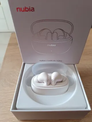 Auriculares nubia LiveBuds 3 Pro sin estrenar