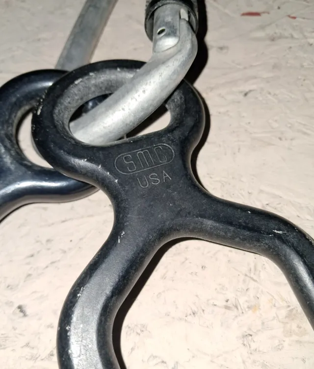 Lote 2 Descendedores + 1 Mosquetón Escalada zicral