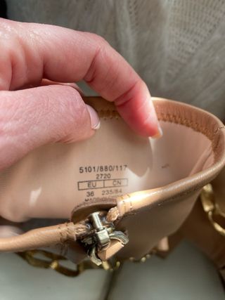 Botines Uterque con cadenitas, camel, t 36