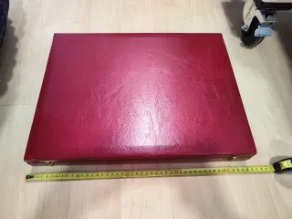 Ajedrez de madera hecho a mano