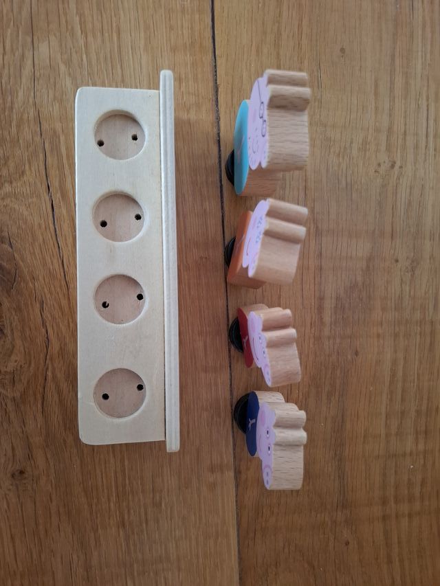 Familia Peppa Pig de Madera