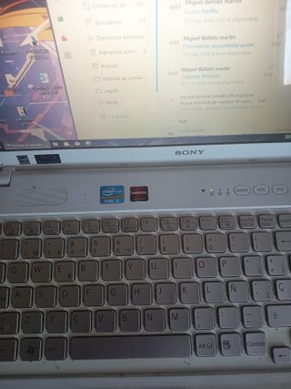 Portátil Sony VAIO E i5