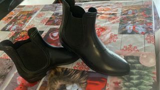 Botas de agua negras