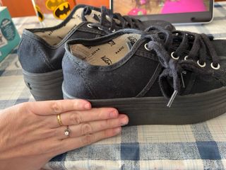 Bambas Victoria negras talla 37