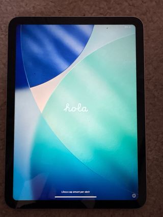 iPad 10ª Gen 64GB + 3 fundas