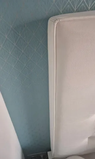 Cabecero de cama blanco capitoné