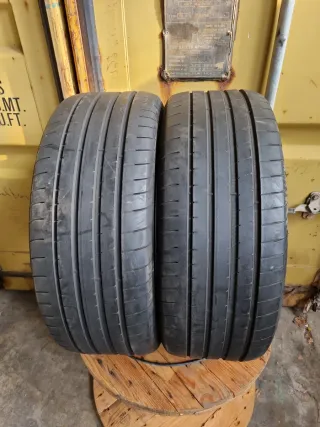 Se vende 2 Neumáticos en perfecto estado