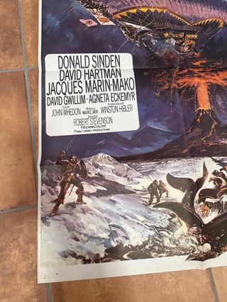 Póster La Isla del Fin del Mundo Walt Disney 1975