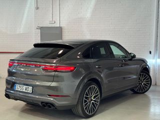 PORSCHE Cayenne Coupé Turbo S EHybrid