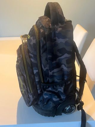 Mochila con ruedas camuflaje CP