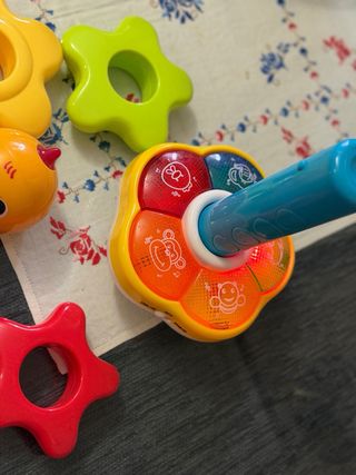 Juguete bebé con luces y sonido