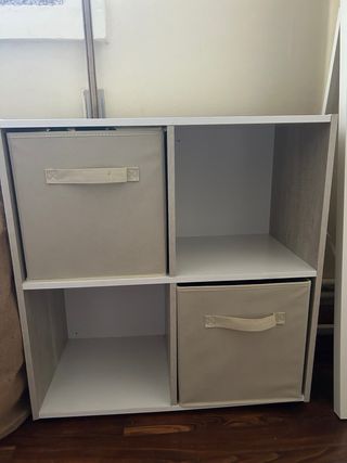 Mueble de almacenaje cuadrado