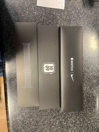 Apple Watch SE Nike 40mm Negro/Gris Espacial