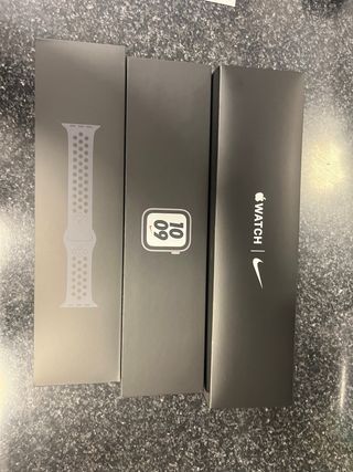 Apple Watch SE Nike 40mm Negro/Gris Espacial