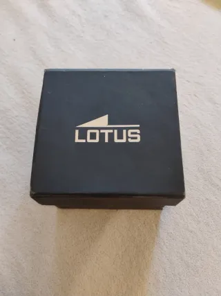 Reloj Lotus Plata y Negro mujer