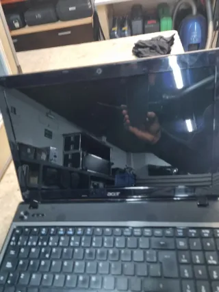 Portátil Acer Aspire 5741