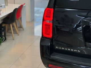 Chevrolet Suburban 2020
