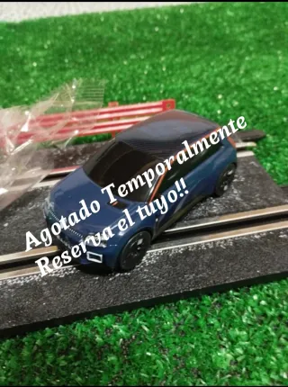 Coches Renault 5 E Tech Scalextric compatible.
