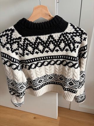 Jersey Negro y Blanco Talla M