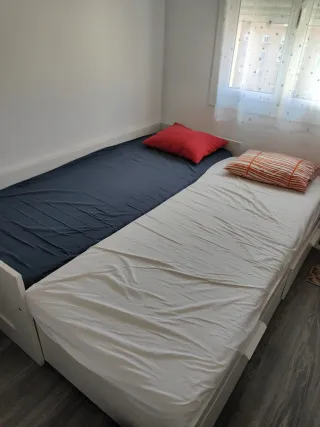 BRIMNES Diván CAMA NIDO con 2 cajones y 2 colchone