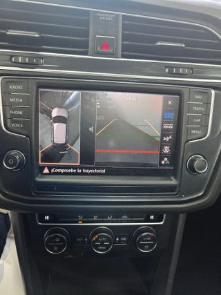 Volkswagen Tiguan 20TDI SPORT