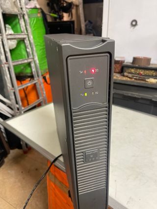 APC Smart-UPS SC1000
