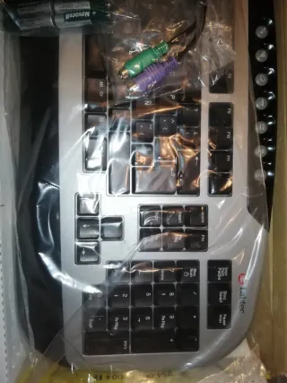 Teclado Genius KB-21e Scroll