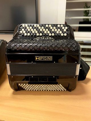 Acordeón Pigini C3