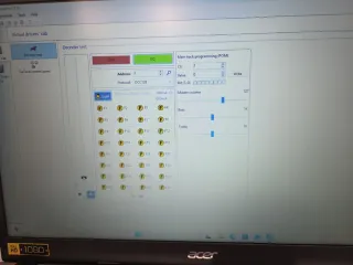 Locomotora AVE Mehano H0 252