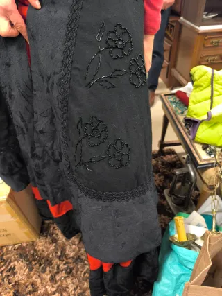 2 Mandiles Traje Regional Talla S